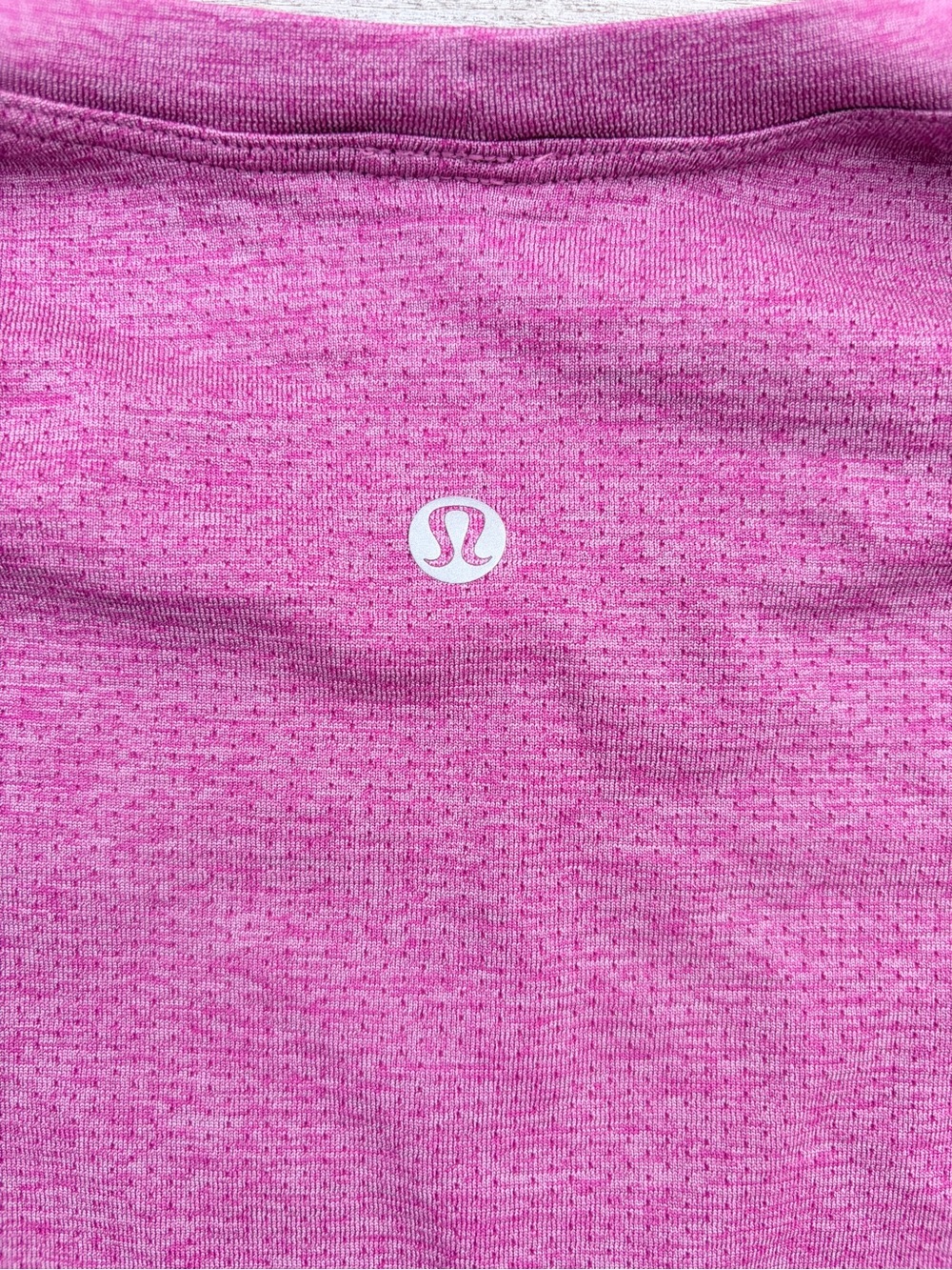 lululemon athletica Swiftly Tech Cropped Long sleeve 2.0 WLDB